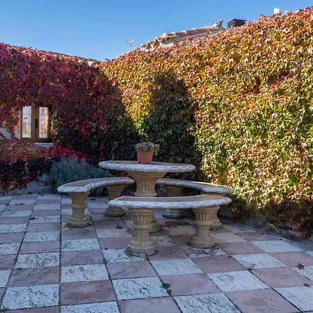 Siesta Y Brisca Manjabálago