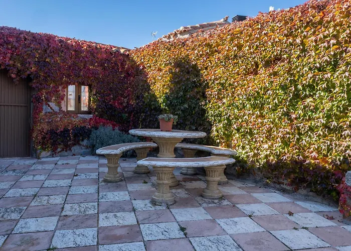 Siesta Y Brisca Manjabálago